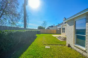2123 Thistlerock Ln, Sugar Land, TX 77479 - Photo 32