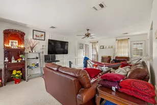 15119 Mira Vista Dr, Houston, TX 77083 - Photo 2