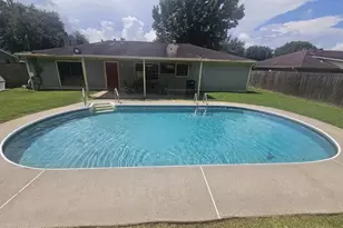 207 Thornridge, Bridge City, TX 77611 - Photo 16