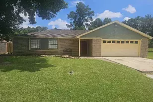 207 Thornridge, Bridge City, TX 77611 - Photo 2