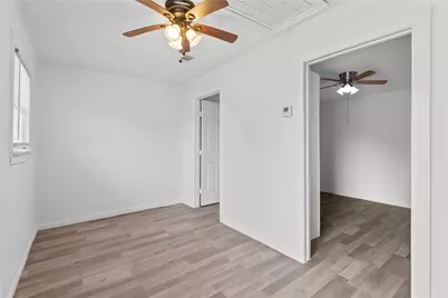 99 Brownwood Drive, Baytown, TX 77520 - Photo 10