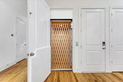 5622 Cohn Meadow Lane, Houston, TX 77007 - Photo 8