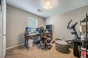 6215 Sutton Meadows Dr, Houston, TX 77086 - Photo 14