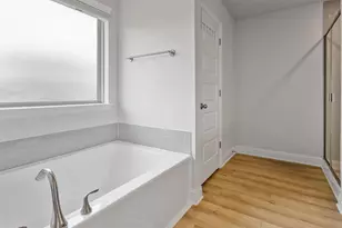 13724 Sabine Lk Dr, La Marque, TX 77568 - Photo 28