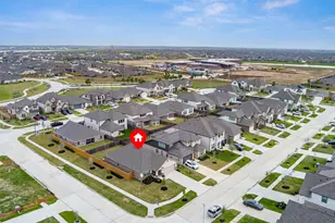 13724 Sabine Lk Dr, La Marque, TX 77568 - Photo 2