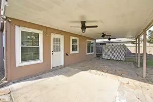 31106 Pine Bay Dr, Spring, TX 77386 - Photo 36