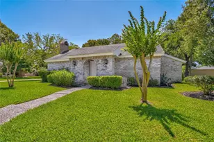 13805 Imperial Ct, Sugar Land, TX 77498 - Photo 4