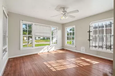 4750 Marietta Lane, Houston, TX 77021 - Photo 16