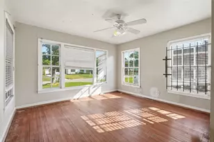4750 Marietta Ln, Houston, TX 77021 - Photo 16