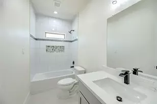 270 Legend Ln, Livingston, TX 77351 - Photo 14