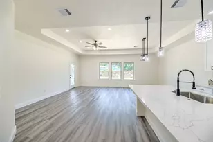 270 Legend Ln, Livingston, TX 77351 - Photo 12