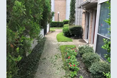 2100 S Wilcrest Drive S #121, Houston, TX 77042 - Photo 16