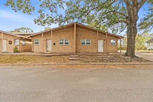 1503 Ave P, Huntsville, TX 77340 - Photo 12