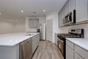 1203 Hyde Lk Ln, Missouri City, TX 77459 - Photo 16