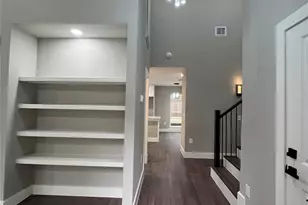 176 Old Bridge Lake, Houston, TX 77069 - Photo 2