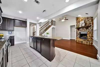 3910 Lupin Bush Lane, Manvel, TX 77578 - Photo 8