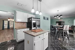 8002 Makaha Cir, Houston, TX 77095 - Photo 10