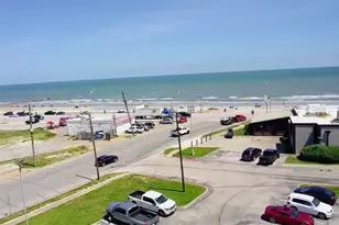 3510 Ave S 1/2, Galveston, TX 77550 - Photo 6
