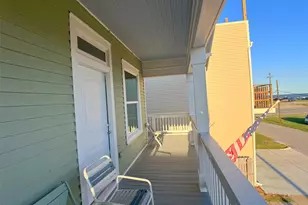 3510 Ave S 1/2, Galveston, TX 77550 - Photo 22