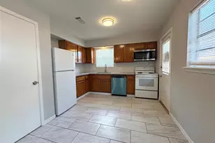 3602 4th St, Bay City, TX 77414 - Photo 12