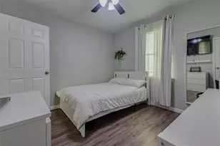 5031 Caplin St, Houston, TX 77026 - Photo 16