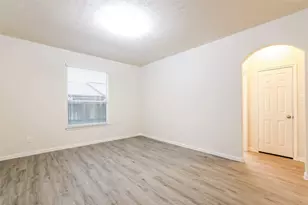 12107 Pia Drive, Houston, TX 77044 - Photo 8