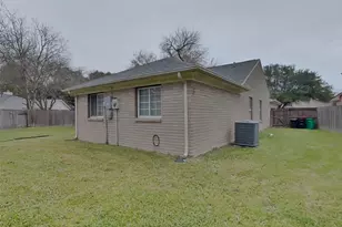 9607 Cleveland Bay Ct, Houston, TX 77065 - Photo 18