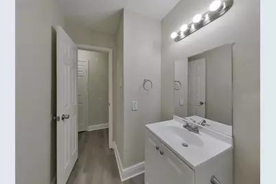 9607 Cleveland Bay Court, Houston, TX 77065 - Photo 16