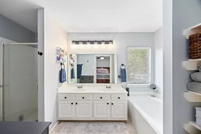 10403 Trail Ridge Court, Houston, TX 77064 - Photo 24