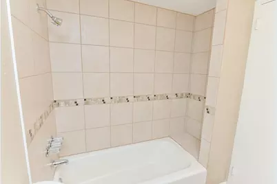 7520 Hornwood Drive #201W, Houston, TX 77036 - Photo 18