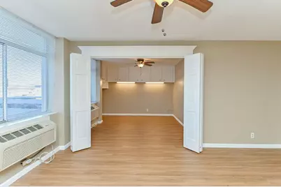 7520 Hornwood Drive #201W, Houston, TX 77036 - Photo 8