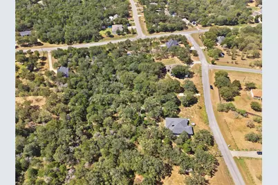 115 Deep Woods Court, Cedar Creek, TX 78612 - Photo 14