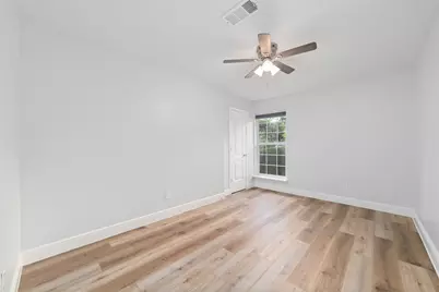 5922 Hummingbird Street, Houston, TX 77096 - Photo 24