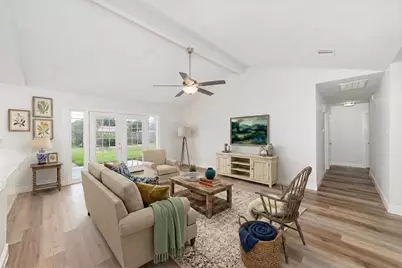 5922 Hummingbird Street, Houston, TX 77096 - Photo 6