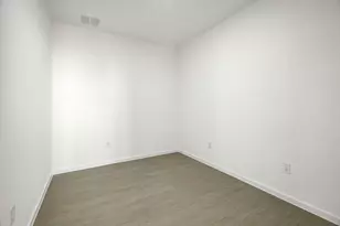 519 Louis Ln, Baytown, TX 77523 - Photo 20