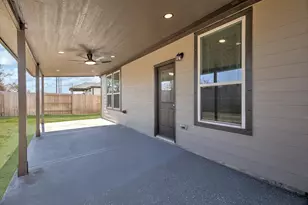 519 Louis Ln, Baytown, TX 77523 - Photo 40