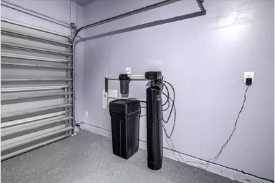 519 Louis Lane, Baytown, TX 77523 - Photo 38