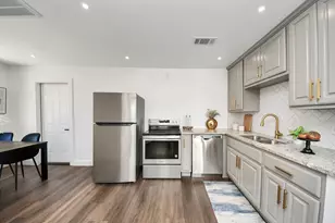 4215 Eli St St, Houston, TX 77007 - Photo 12