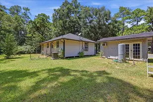 2260 S Timberlane St, Vidor, TX 77662 - Photo 24