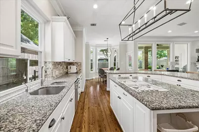 7923 N Wellington Court, Houston, TX 77055 - Photo 10