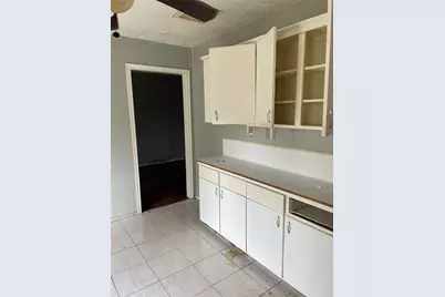 814 Deercrest Street, Channelview, TX 77530 - Photo 4