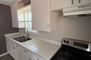 1311 Malvern St, Houston, TX 77009 - Photo 10