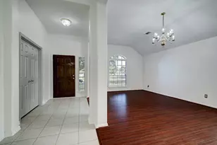17407 Winfield Square, Richmond, TX 77407 - Photo 4