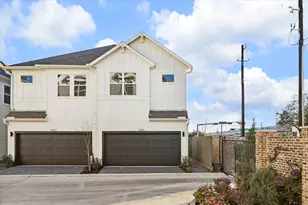 3925 Willowbend Point, Houston, TX 77025 - Photo 2