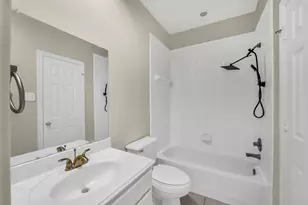 12003 Banks Run Dr, Pearland, TX 77584 - Photo 26