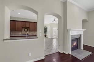 12003 Banks Run Dr, Pearland, TX 77584 - Photo 10