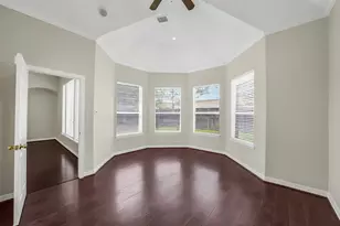 12003 Banks Run Dr, Pearland, TX 77584 - Photo 18