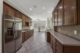 12003 Banks Run Dr, Pearland, TX 77584 - Photo 14