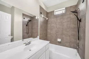 12003 Banks Run Dr, Pearland, TX 77584 - Photo 24