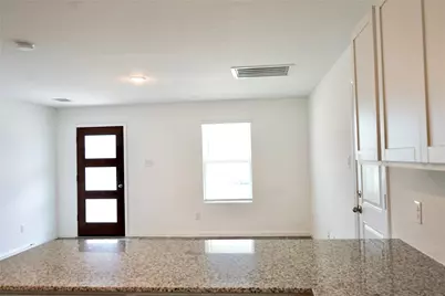 16790 N Marie Village Drive, Conroe, TX 77306 - Photo 8